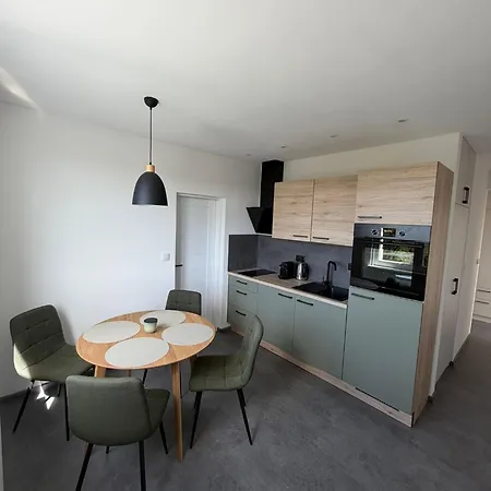 Apartment Vas Domov V Kruskach